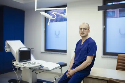 dr n. med. Adam Kałużny, Urolog